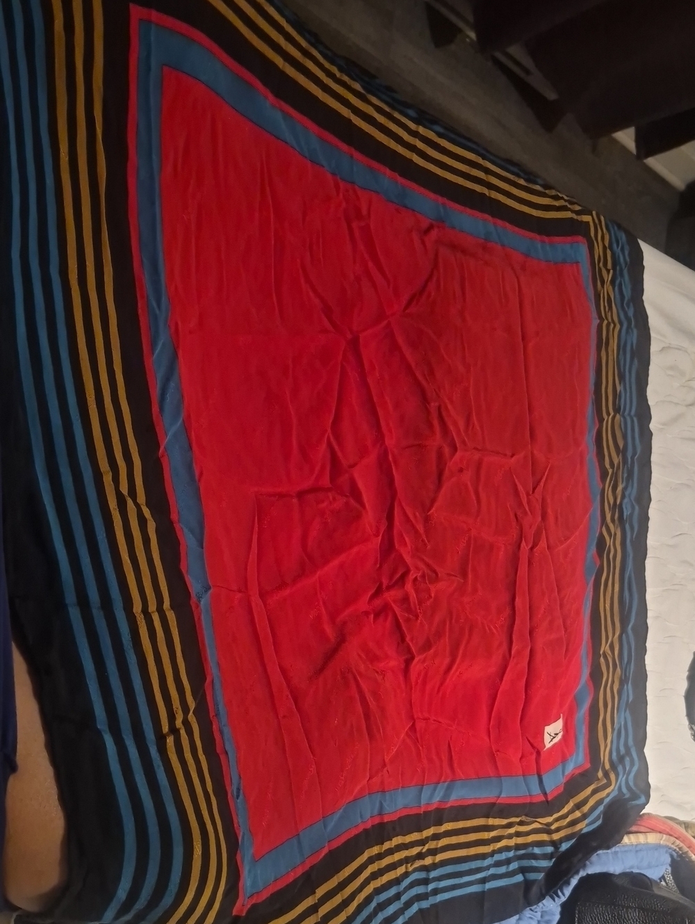 Red Striped Border Bedding Throw - Vibrant Red Accent32inch*32inch